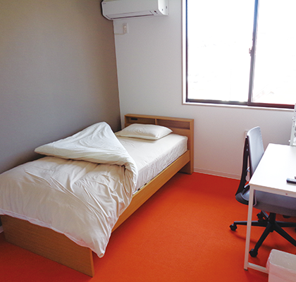 宿舎は全室シングルルーム！