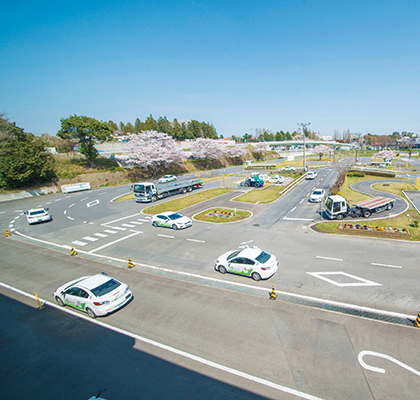 広々とした教習コース